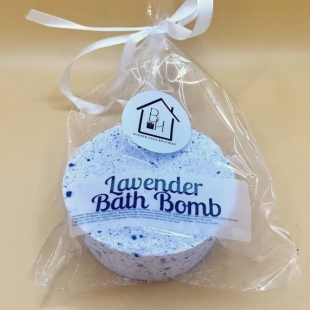 💜 LAVENDER BATH BOMB